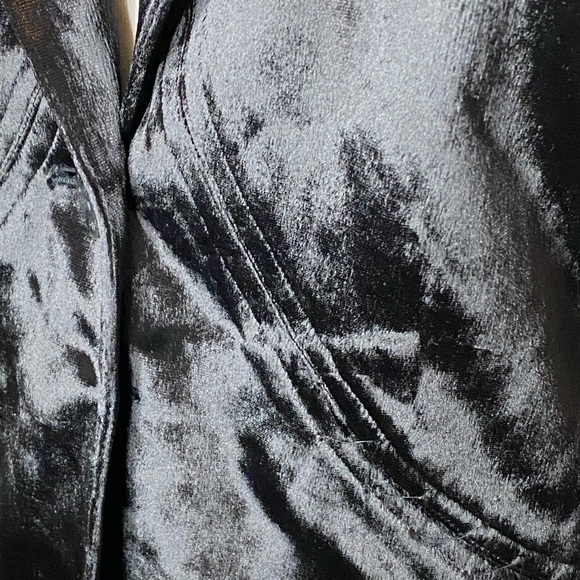 Emanuel Ungaro velvet jacket size 4 - Picture 4 of 6